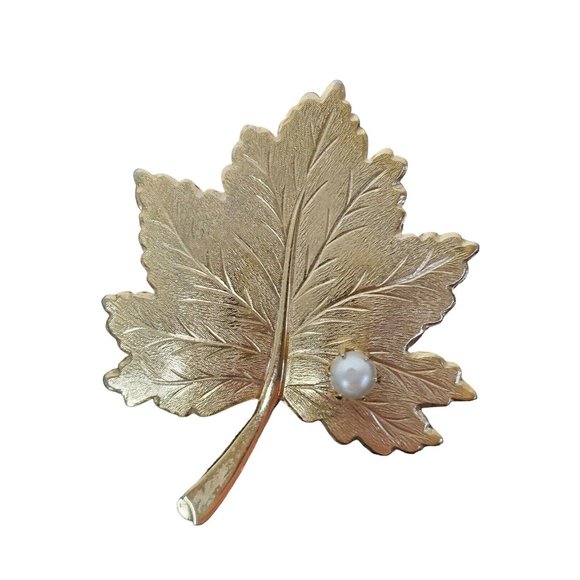 Vintage Sarah Coventry Gold Tone Leaf Pin with Pearl Accent - 2-1/2" Wide - Picture 1 of 4